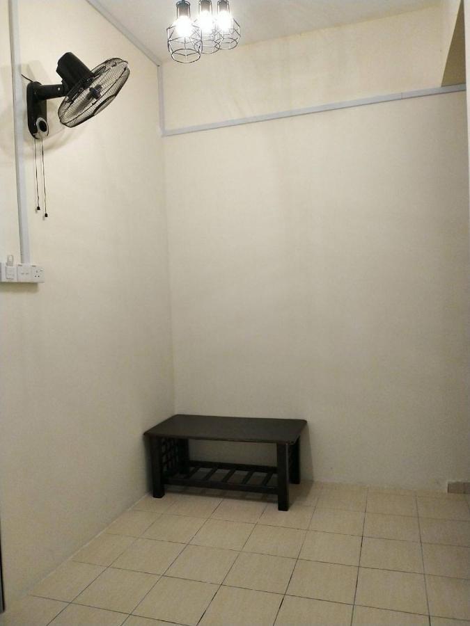 Homestay Kuala Terengganu Near Batu Burok, Hospital Hsnz, Ktcc Mall, Drawbridge C エクステリア 写真